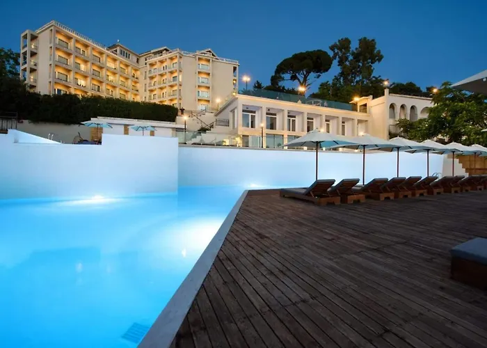 The Royal Grand Hotel